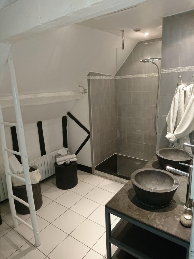 科特迪瓦花园住宿加早餐酒店 桑利斯 外观 照片
